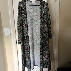 Lularoe Sarah Sweater